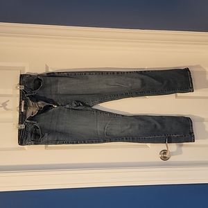 Levi's mid rise skinny jeans 12